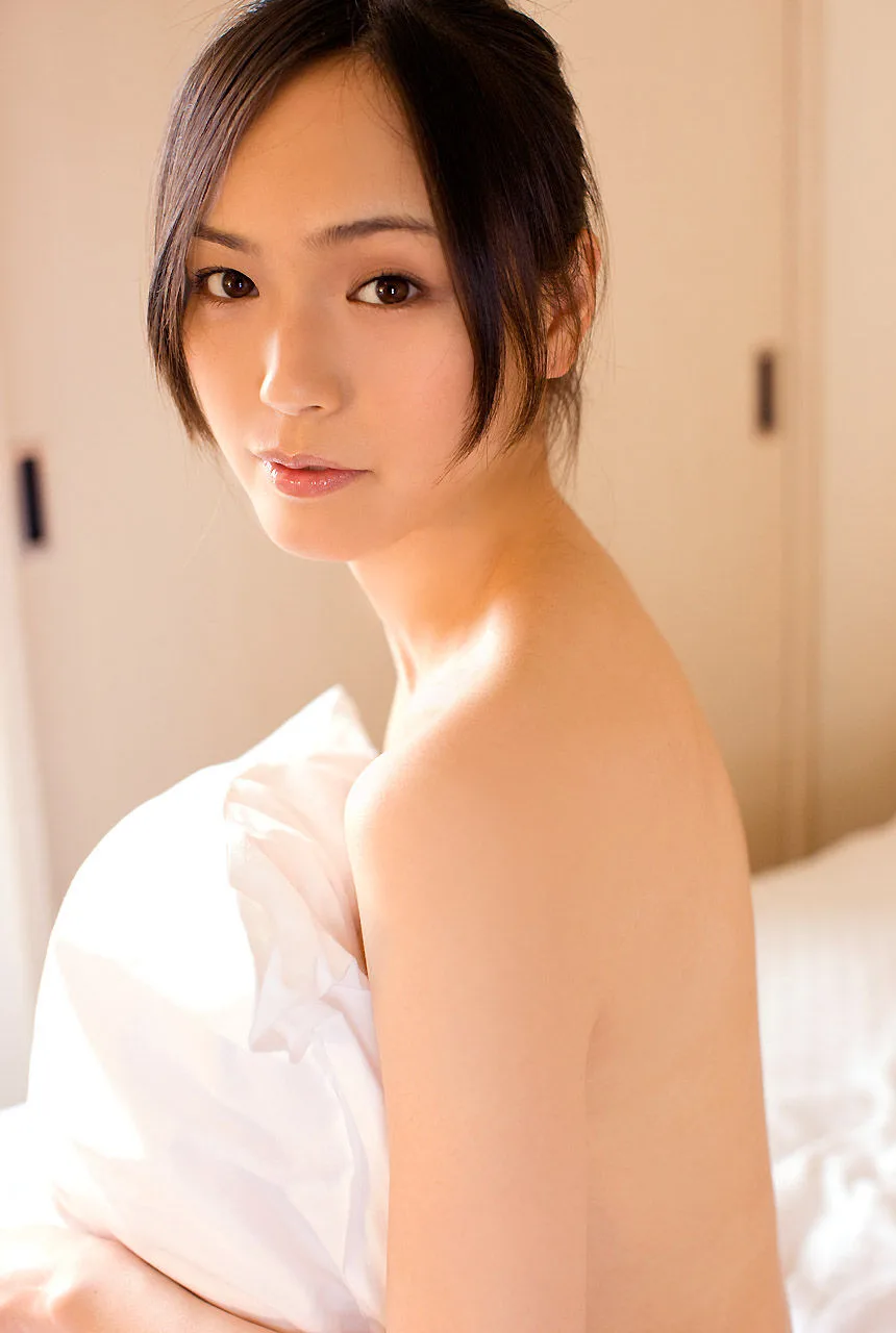[Image.tv] Album ảnh "Vẻ đẹp pha lê" của Sayuri Oyamada/Surry Oyamada - 16