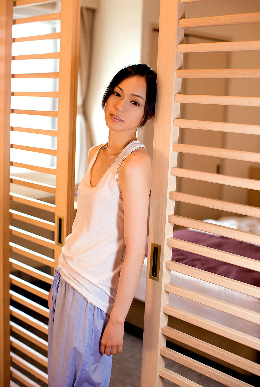 [Image.tv] Album ảnh "Vẻ đẹp pha lê" của Sayuri Oyamada/Surry Oyamada - 3