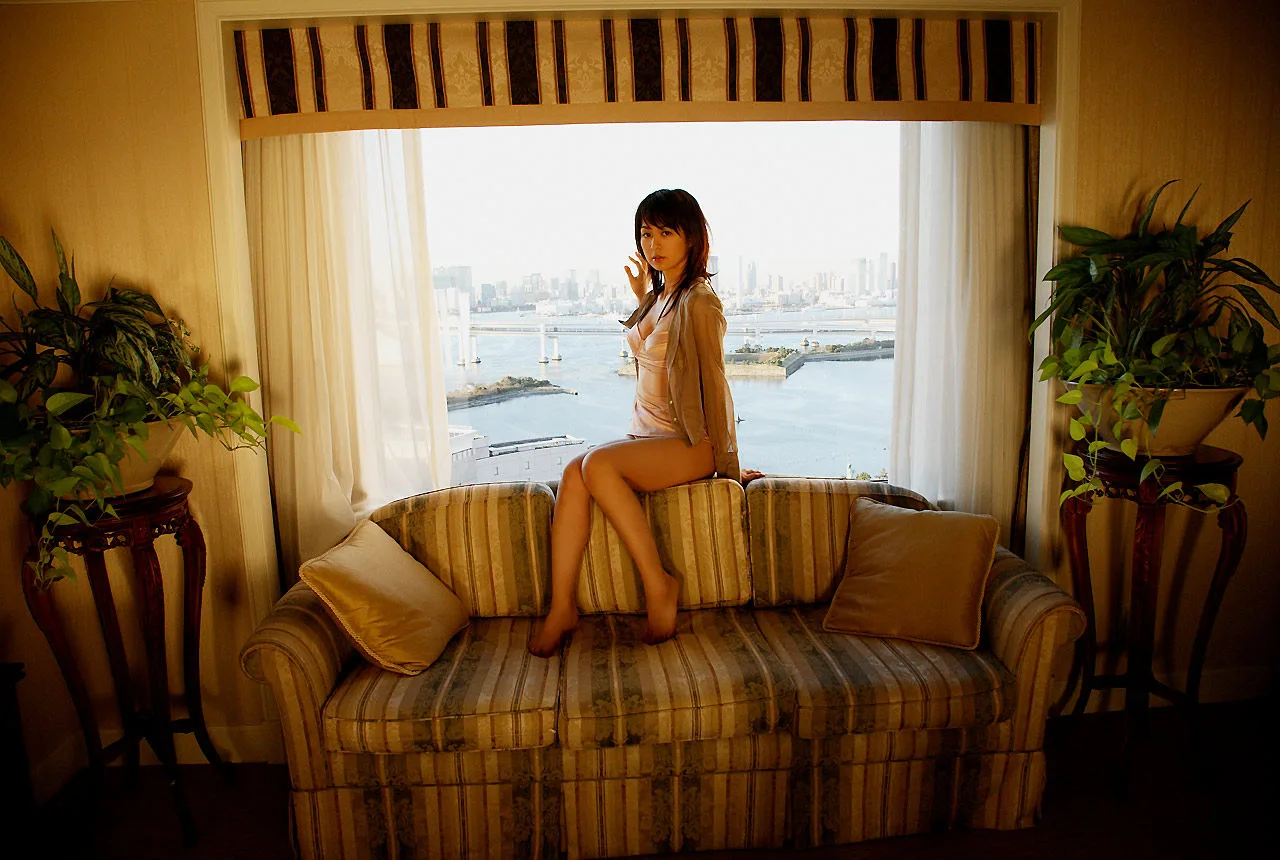 [Image.tv] Album ảnh "Night out" của Emi Igawa - 9