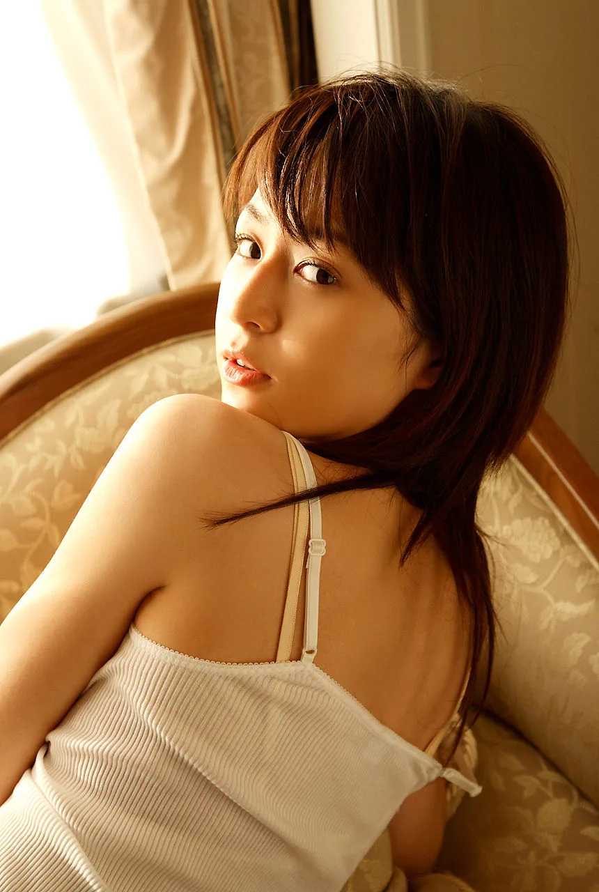 [Image.tv] Album ảnh "Night out" của Emi Igawa - 36